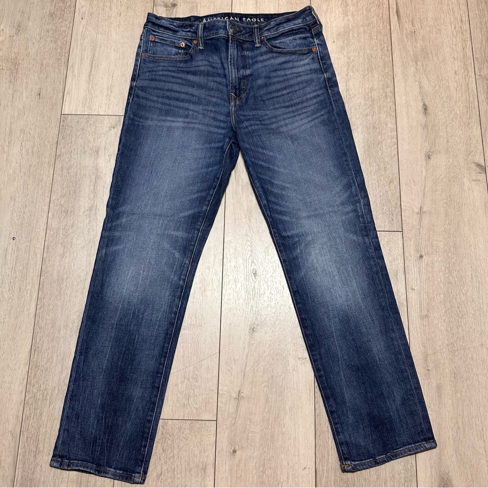 American Eagle Outfitters Men's Dark wash Straight Jeans size 32X30 Winter vibes